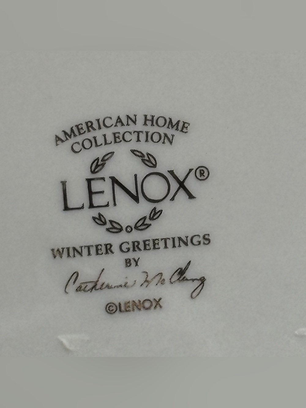 LENOX WINTER GREETINGS 12" Dessert Platter HOLLY Cardinal’s - Picture 4 of 9